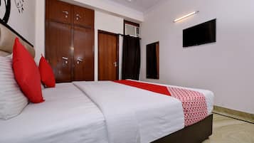 Standard Double Room | Bed sheets