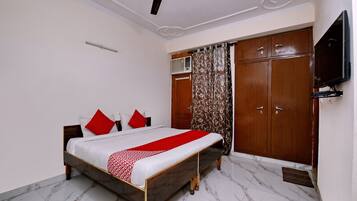 Standard Double Room | Bed sheets