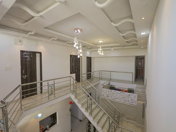 Double or Twin Room | Lobby - OYO 10287 Home 3BHK Villa near Lake City Mall (Udaipur)