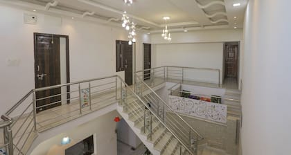 OYO 10287 Home 3BHK Villa near Lake City Mall