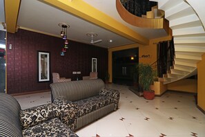 Lobby - OYO 6590 Hotel Amaraa (Gurugram)