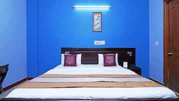 Basic Double Room | Bed sheets