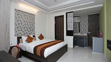 Double or Twin Room | Free WiFi