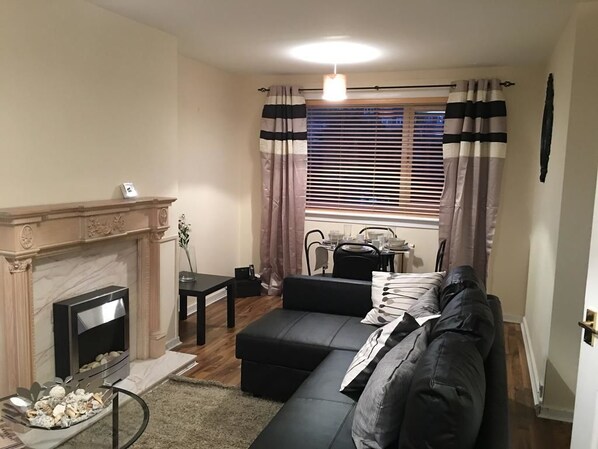 غرفة المعيشة