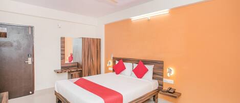 Free WiFi, bed sheets