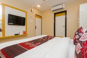 Bathroom - OYO 11720 Gold Coast Inn (Mumbai)