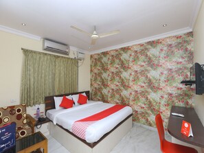 Double or Twin Room | Free WiFi