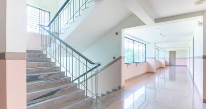 OYO 11683 Hotel YMCA