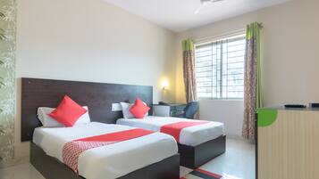 Double or Twin Room | Free WiFi