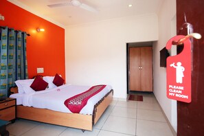 Free WiFi - OYO 4256 Hotel Rajmahal (Jalandhar)