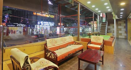 OYO 10551 Hotel RJ Grand