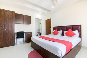 Double or Twin Room | Free WiFi