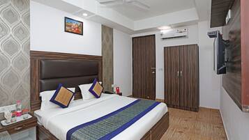 Double or Twin Room | Free WiFi, bed sheets
