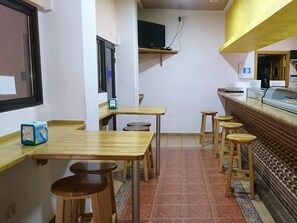 바(숙박 시설 내)