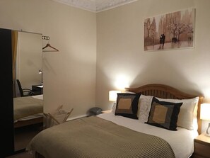 1 bedroom, desk, iron/ironing board, free WiFi - Union Apartments (Dundee)