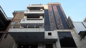 Unclassified image, 2 of 24, button - OYO 463 Hotel Metro View Inn (New Delhi)