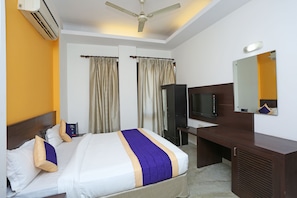 Double or Twin Room | Free WiFi