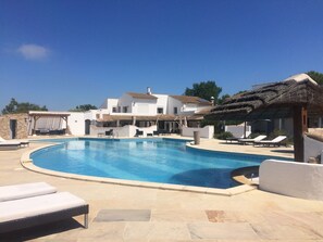 Seasonal outdoor pool - Résidence du Tadorne (Saintes-Maries-de-la-Mer)