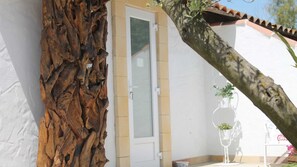 Biệt thự (La Croix des Saintes) | Hiên