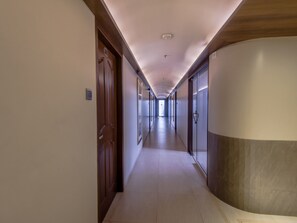 Hallway - (Mumbai)