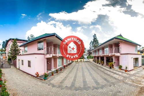 OYO 10950 Hotel Hills Palace