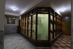 Interior - OYO 10556 Hotel India International (New Delhi)