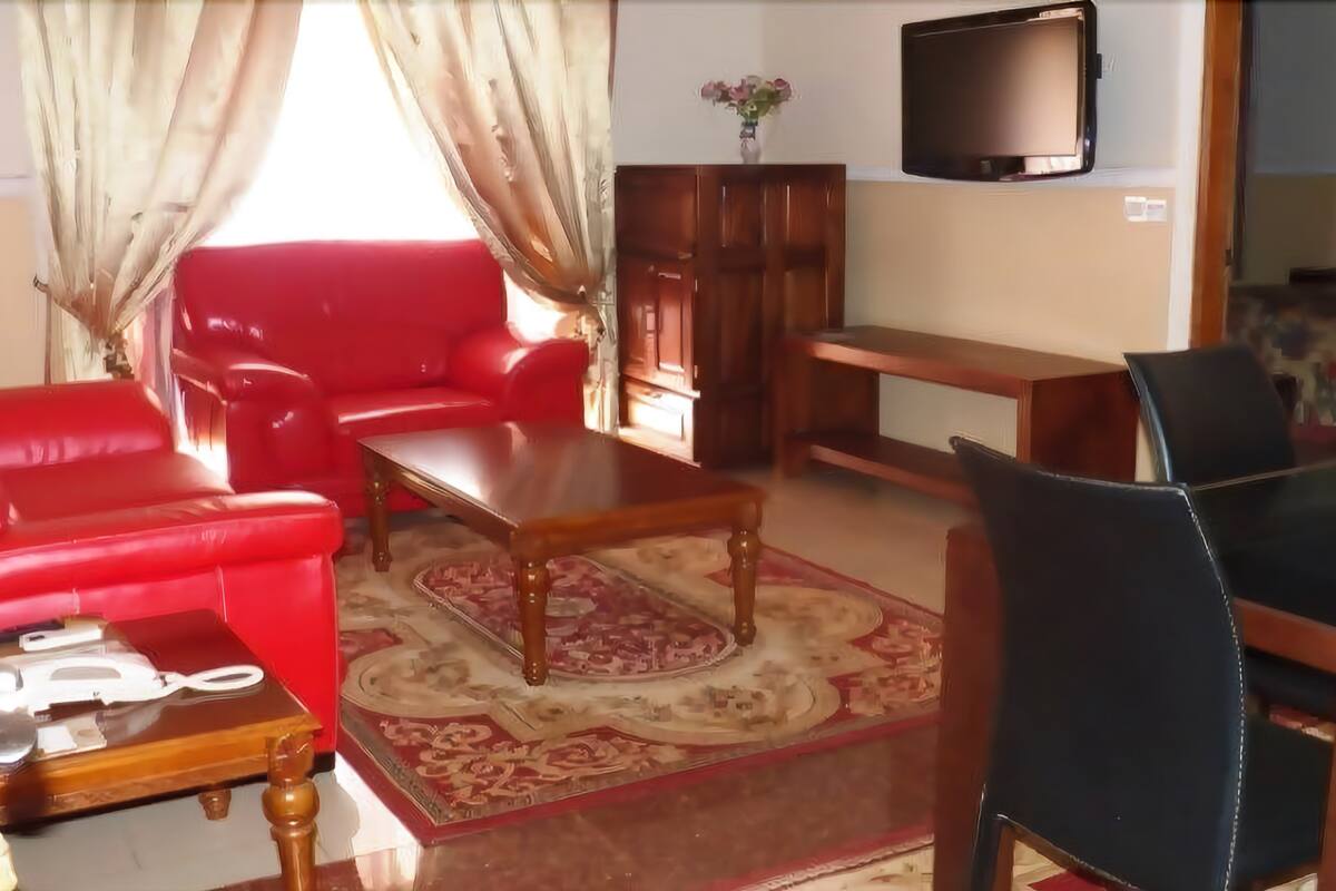Phòng Suite Presidential | Khu phòng khách | TV màn hình phẳng 