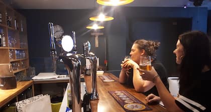 Ty Glyndwr Bunkhouse Bar and Cafe - Hostel