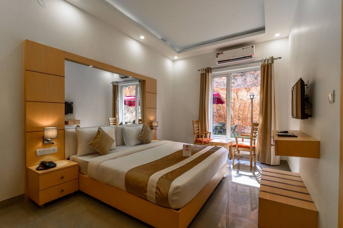 Double or Twin Room | WiFi (free)