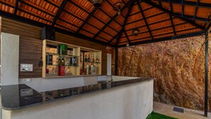 Bar (on property) - Lagom Comfort (Anjuna)