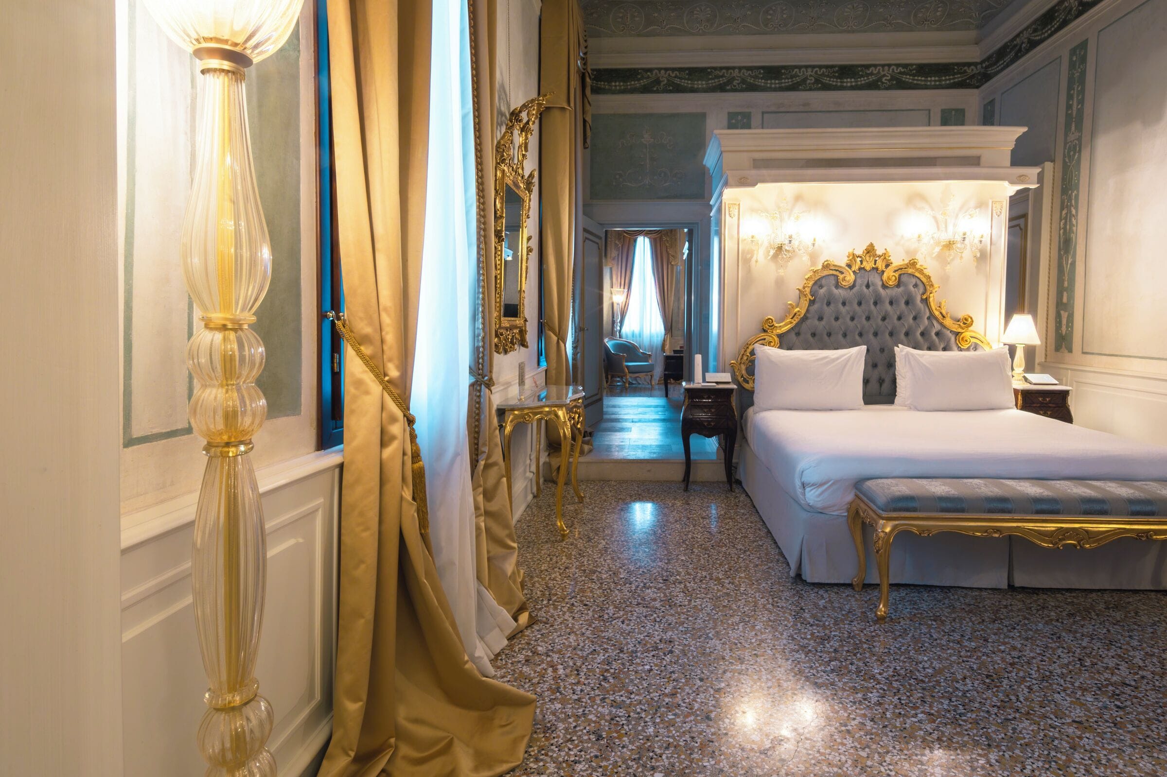 Cà Bonfadini Historic Experience Venice interior view 8