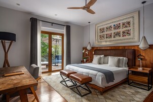 Suite, 1 King Bed | Egyptian cotton sheets, premium bedding, down comforters