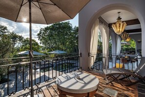 Deluxe Room, 1 King Bed | View from room - Casa Cien (San Miguel de Allende)