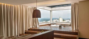 TRYP by Wyndham Varginha Cafe Royal