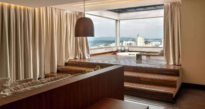 TRYP by Wyndham Varginha Cafe Royal