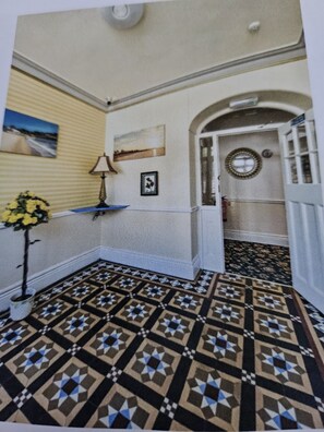 Reception - Sunrise Apartments (Llandudno)