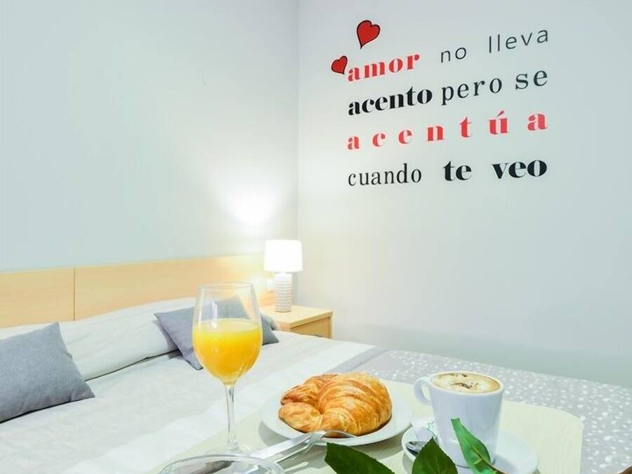 Double Room | Free WiFi