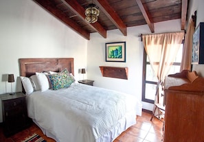Vila família, 3 quartos, para não fumantes | 1 quarto, cofres nos quartos, ferros/tábuas de passar roupa