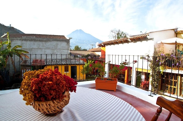 Balcony - Villa Santa Ana Guatemala (Antigua Guatemala)