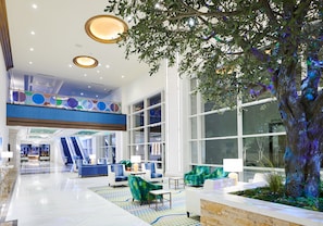 Lobby - Fairmont Austin Gold Experience (Austin)