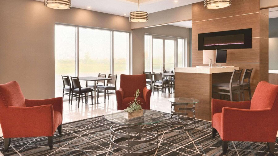 Park Inn by Radisson Brampton, On