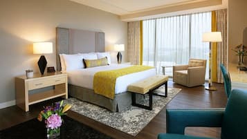 Sengetøy av topp kvalitet, safe på rommet og skrivebord