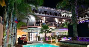 Außenpool (je nach Saison geöffnet)