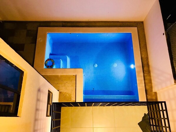 Alberca al aire libre 