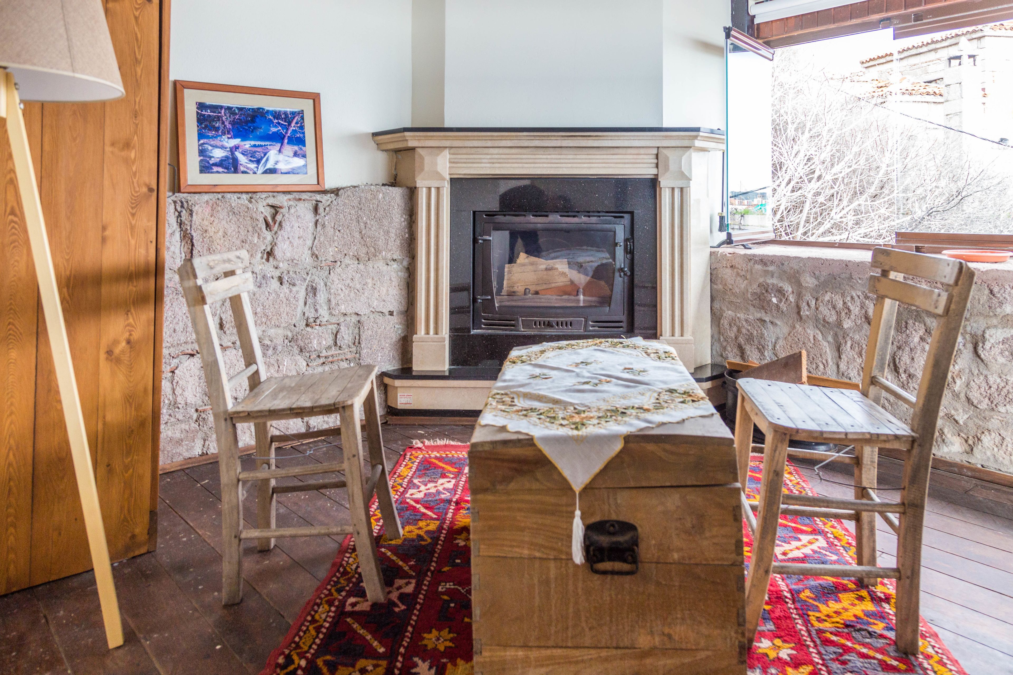 deluxe double room, sea view | living area | flat-screen tv