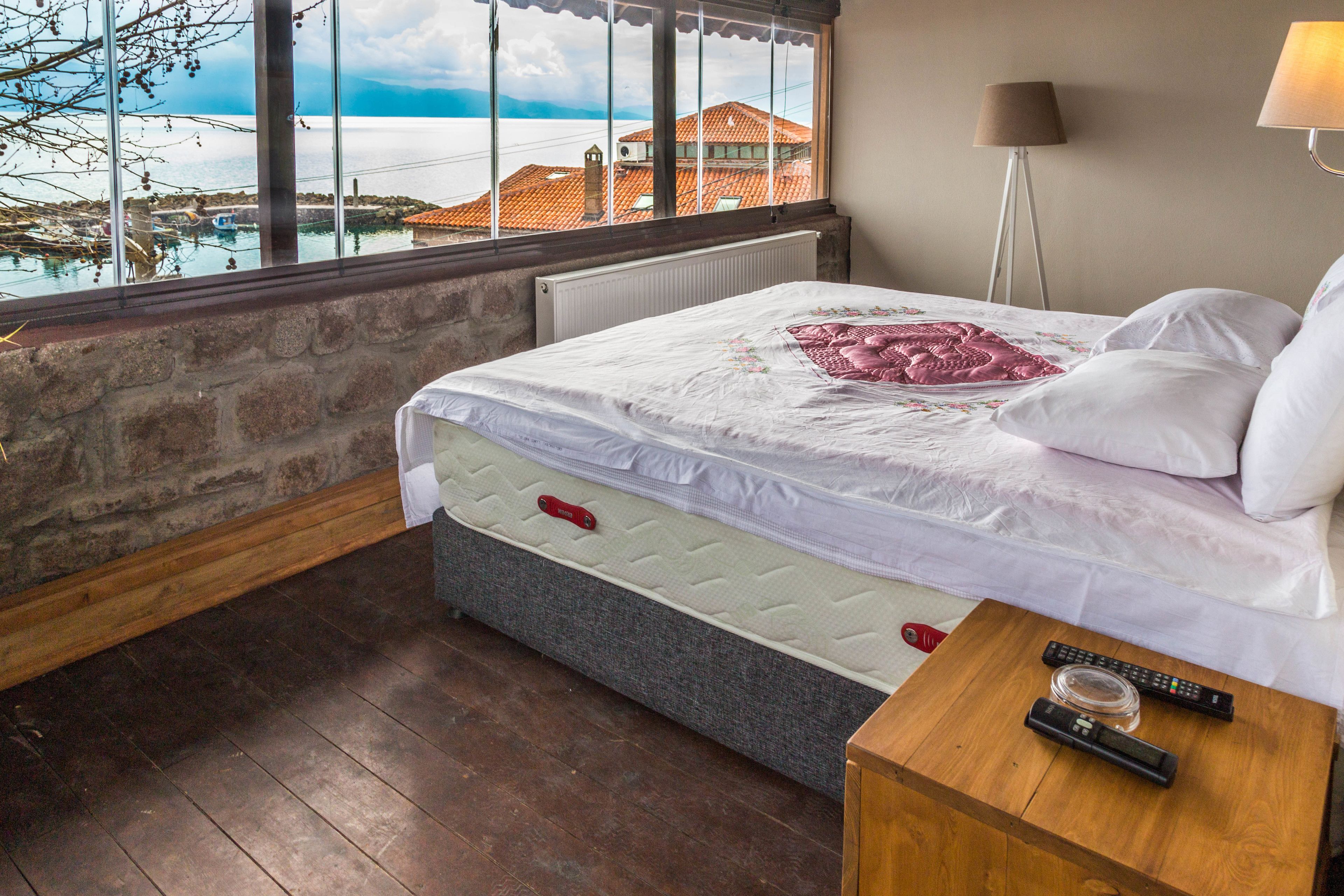 deluxe double room, sea view | premium bedding, free wifi