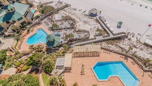 4 outdoor pools - Beachfront at Sandestin (Miramar Beach)