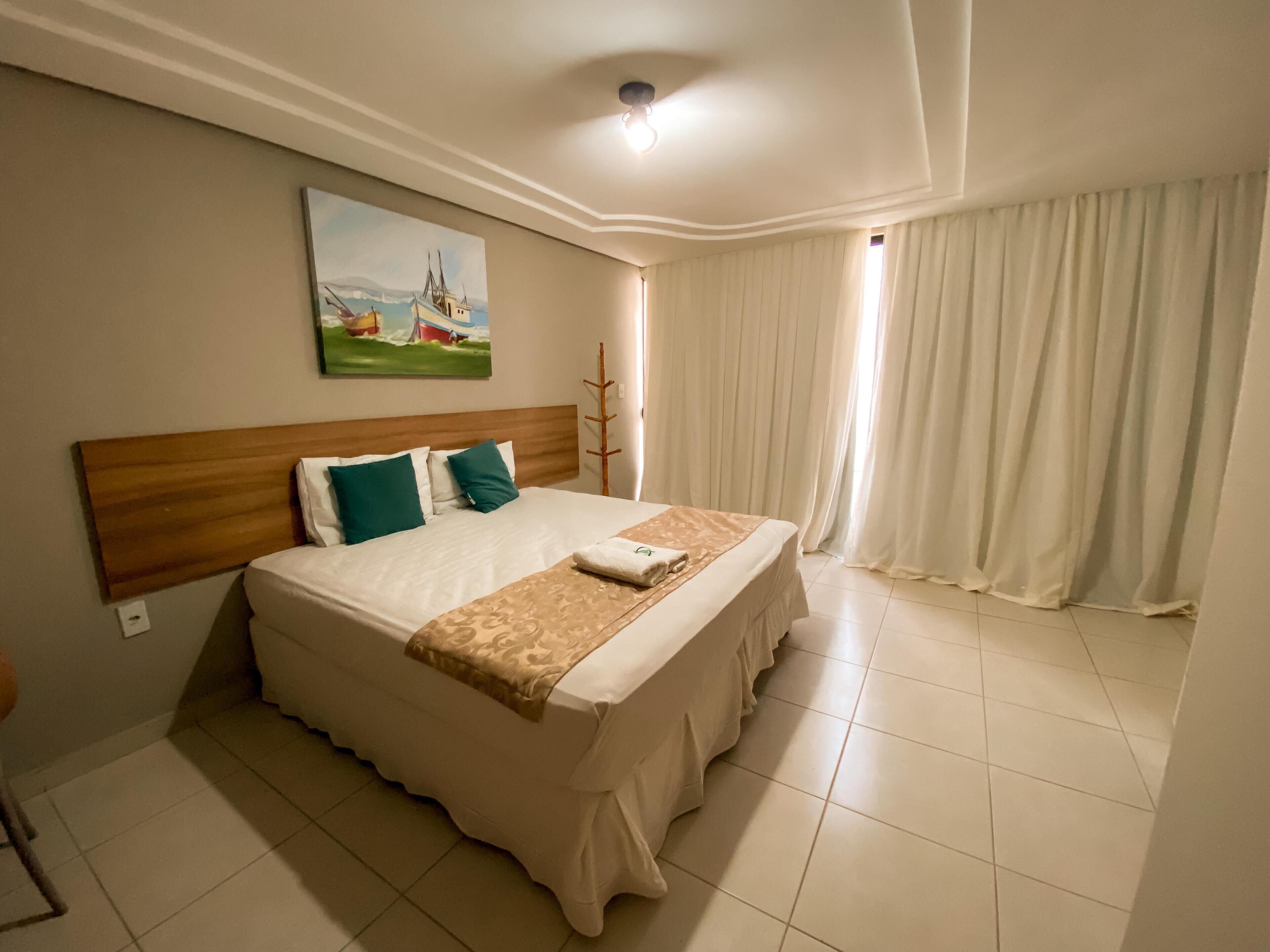 deluxe double or twin room | minibar, desk, blackout curtains, free wifi