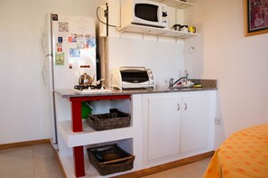 Private kitchenette - Las Anemonas Sur (Puerto Madryn)
