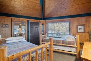 Villa #15- Robins Nest | 2 bedrooms, individually decorated, individually furnished